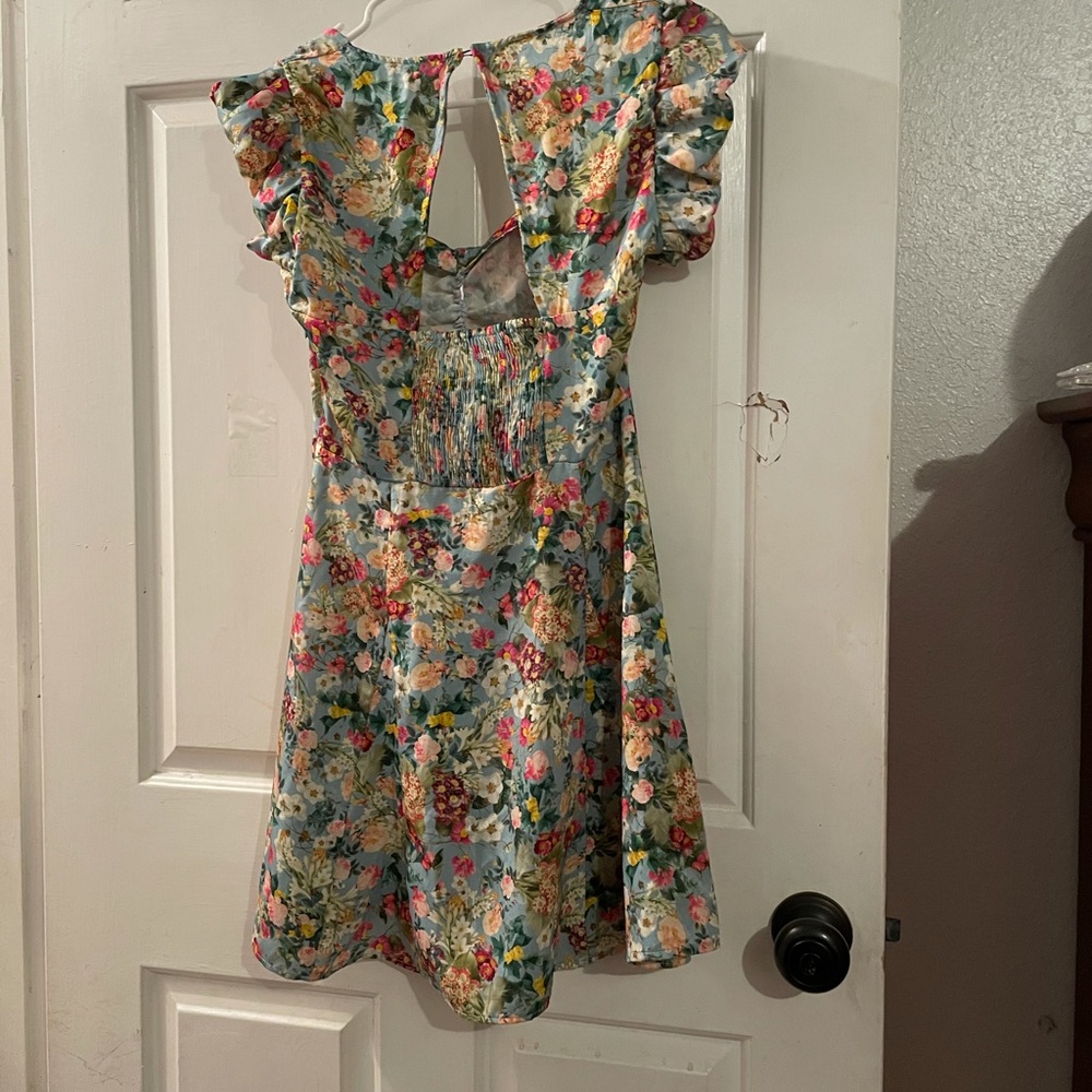 Zara dress - Picture 4 of 5